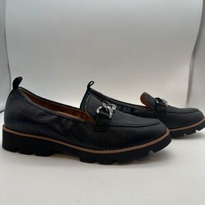 Vionic Black Loafers size 9